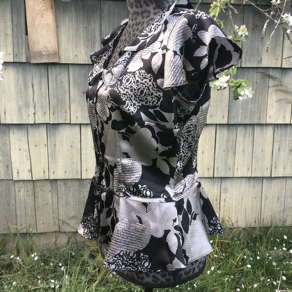 Worthington Black and Silver Floral Blouse - Petite Medium - Picture 2 of 8